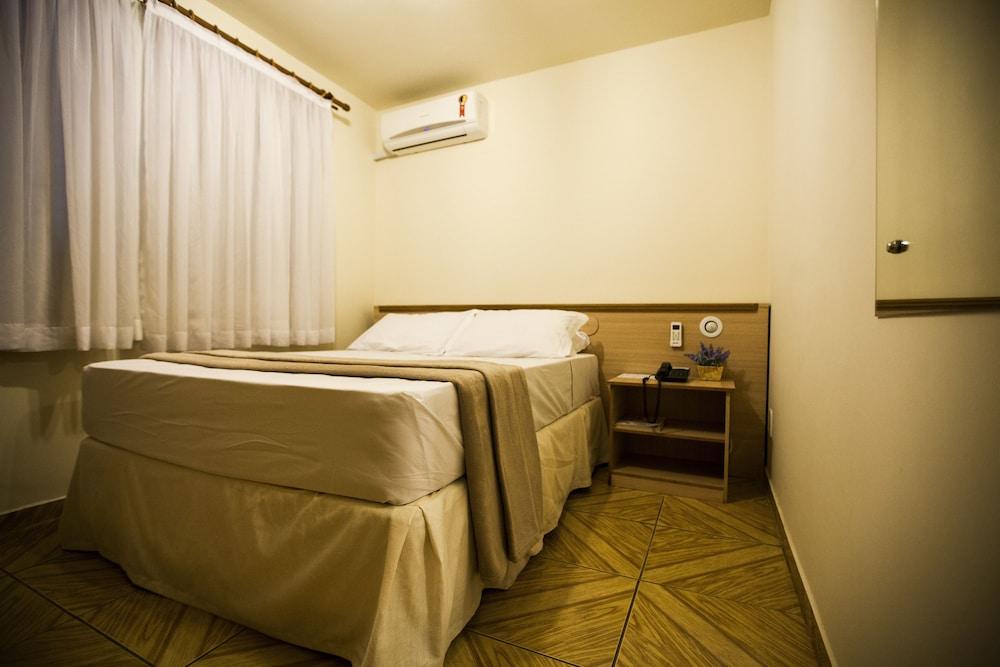 Harbor Self Hotel 3*